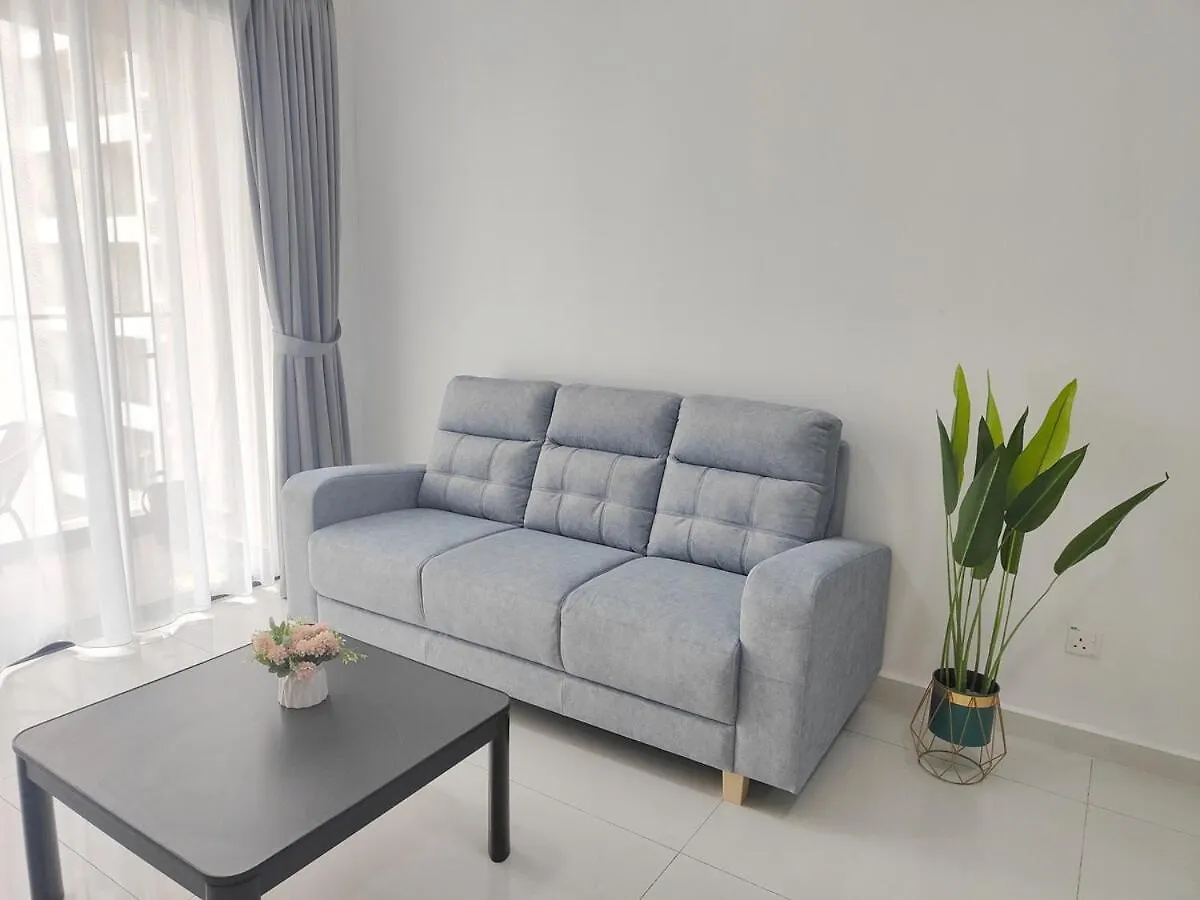 07Johor, Near Ciq, Danga Bay Free Parking 2Br6Pax Apartment Johor Bahru